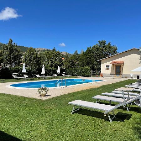 Agriturismo Cupello Cagnano Amiterno Luaran gambar
