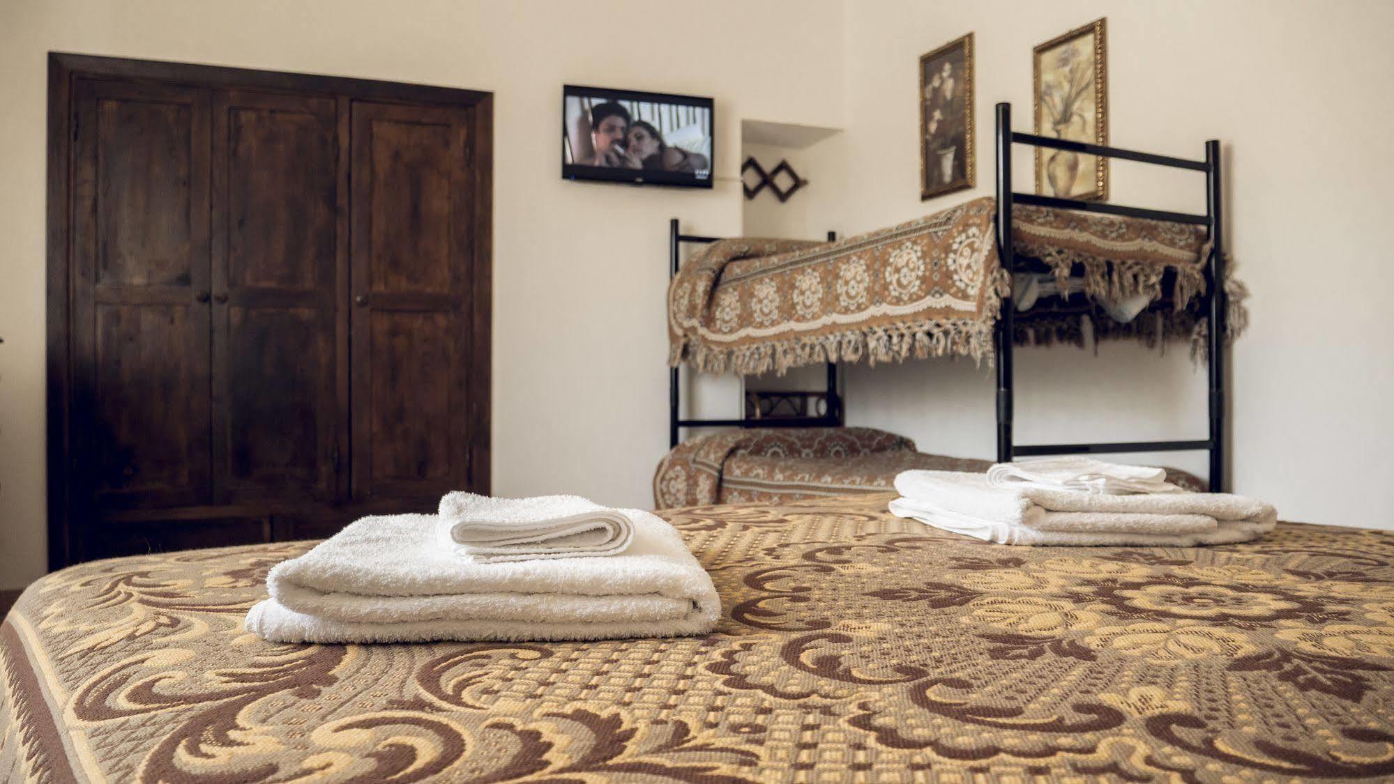 Agriturismo Cupello Cagnano Amiterno Luaran gambar